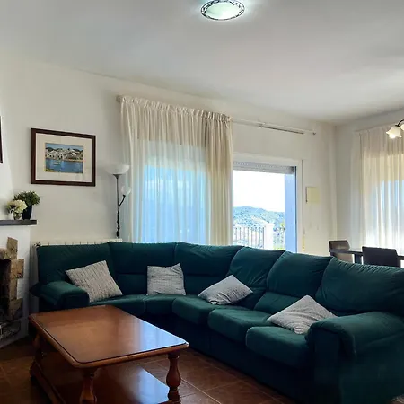 Tranquil With Private Pool & Views Chalet Sant Cebrià de Vallalta